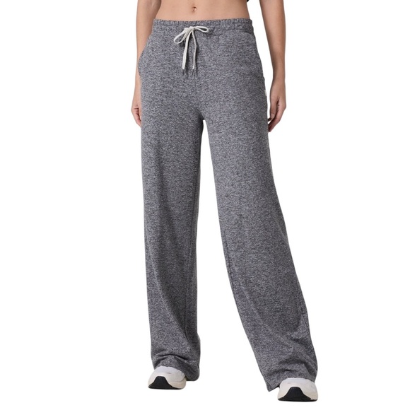 Vuori Halo Essential Wideleg Pant Heathered Grey DreamKnit Wide Leg Sz L - Picture 15 of 15